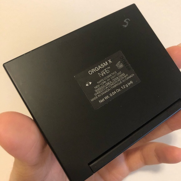 NARS Eyeshadow Quad - Orgasm Collection - Picture 4 of 5